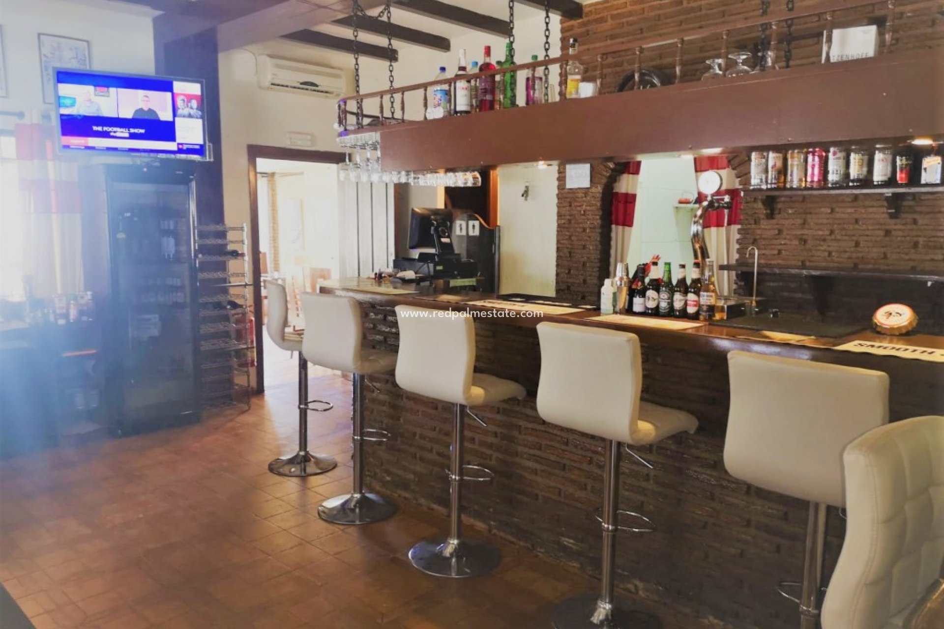 Resale - Business -
Torrenueva