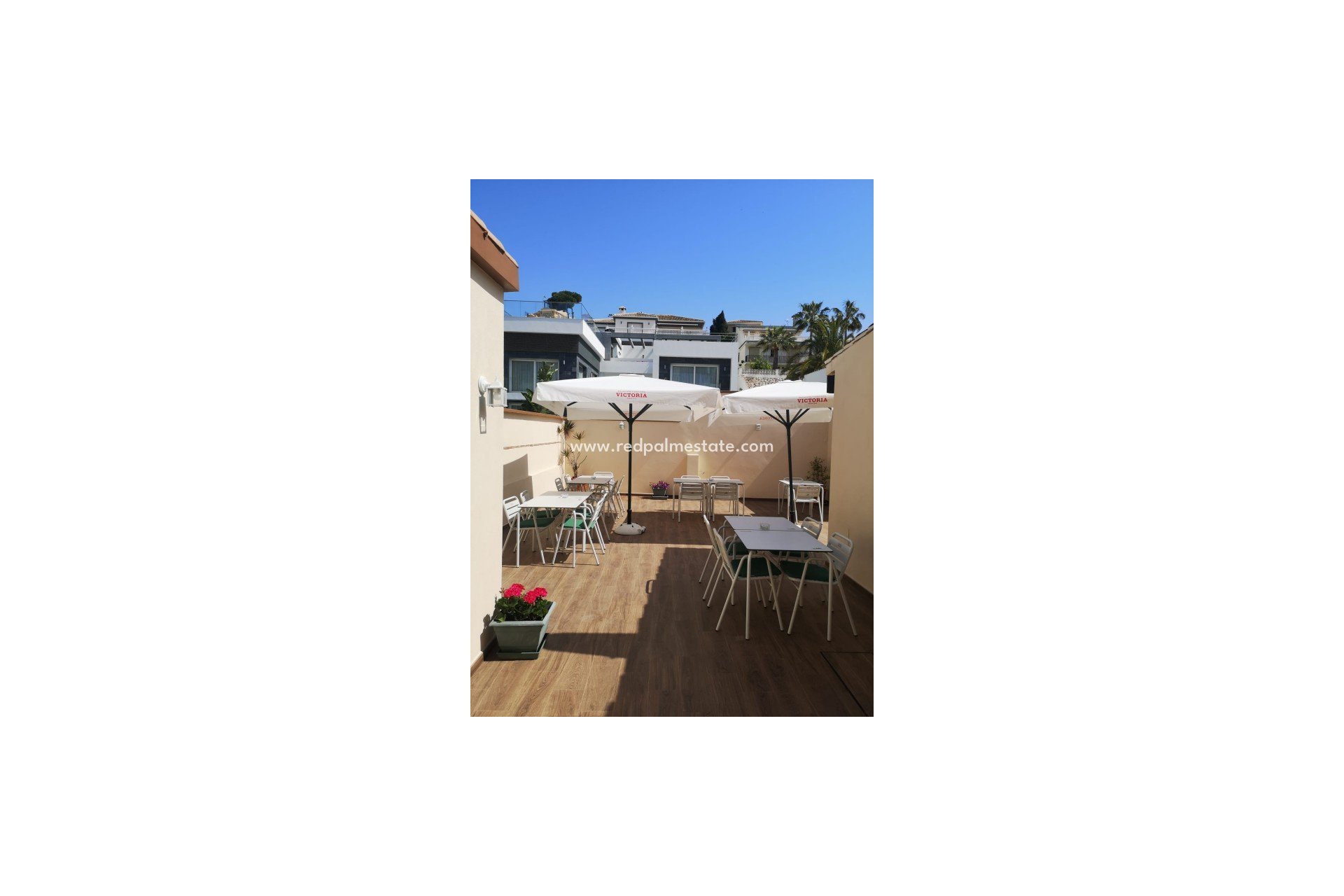 Resale - Business -
Torrenueva