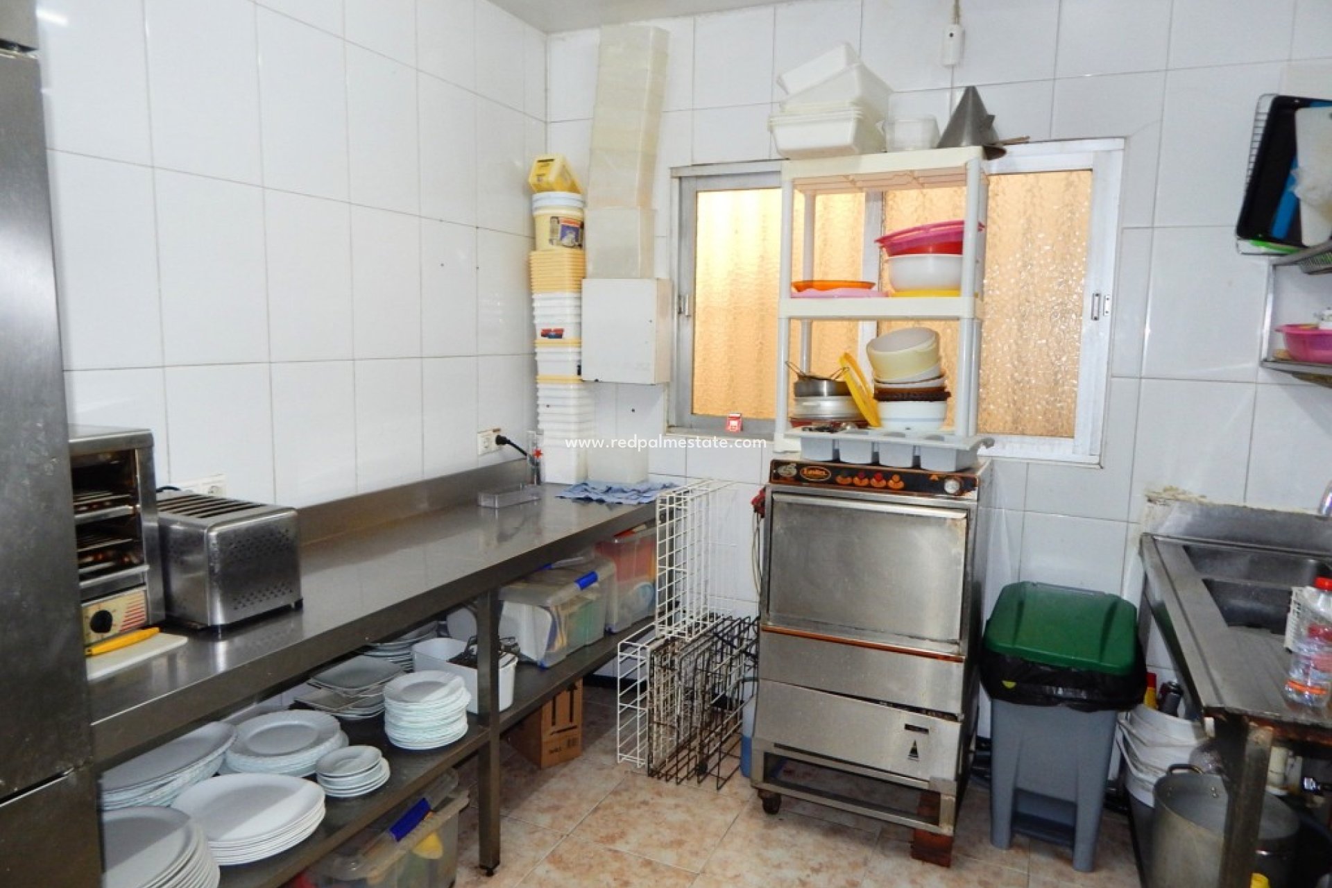 Resale - Business -
Torrenueva