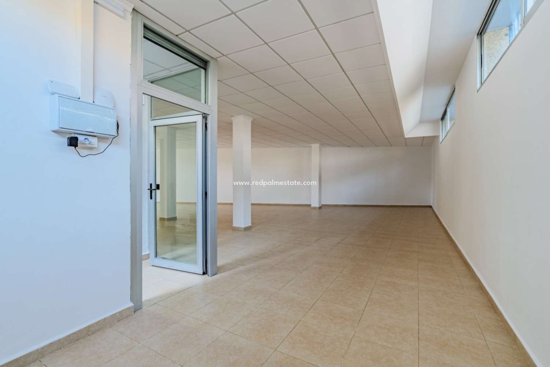 Resale - Business -
Torrevieja - Antonio Machado