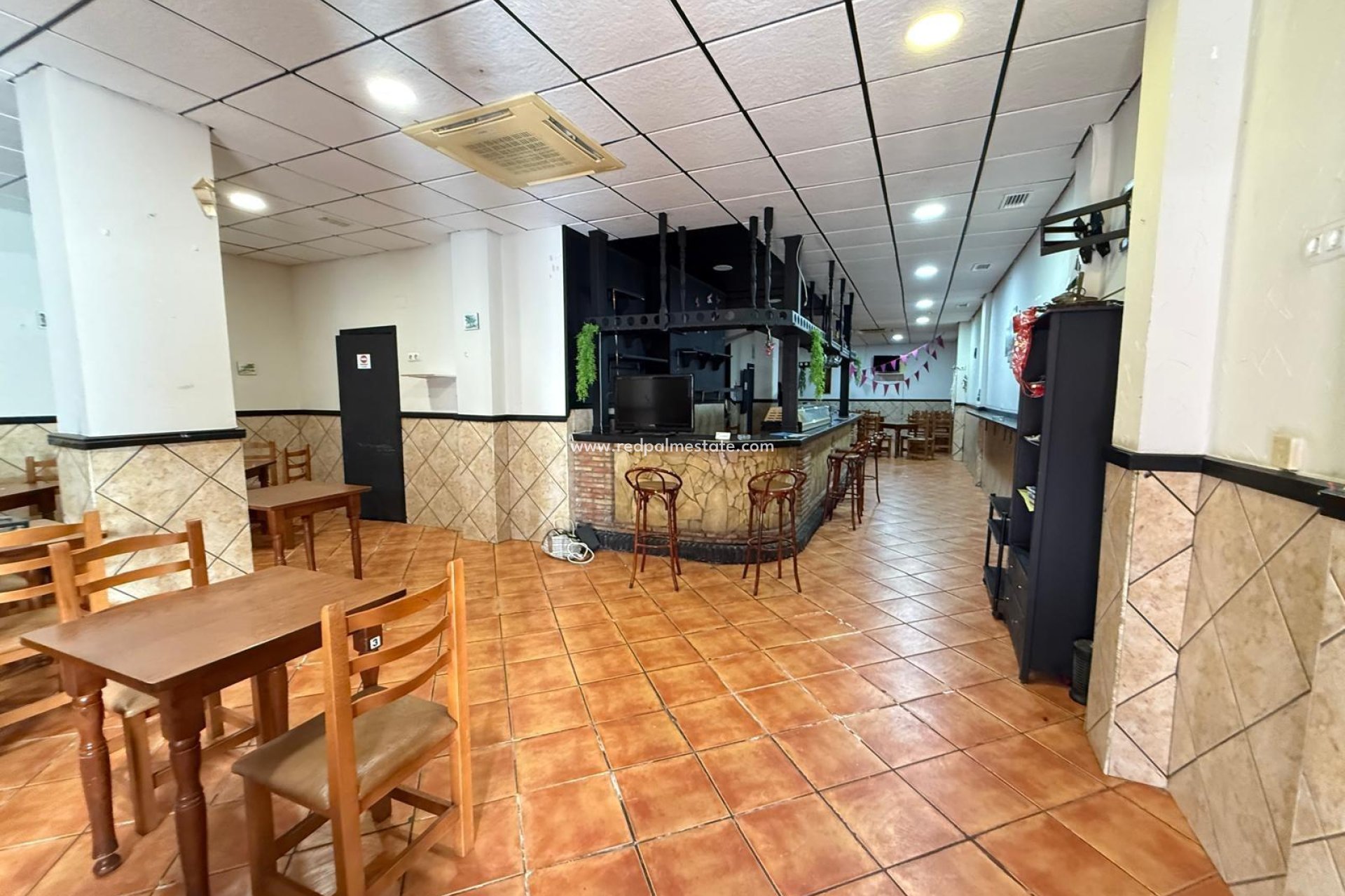 Resale - Business -
Torrevieja - Centro Torrevieja