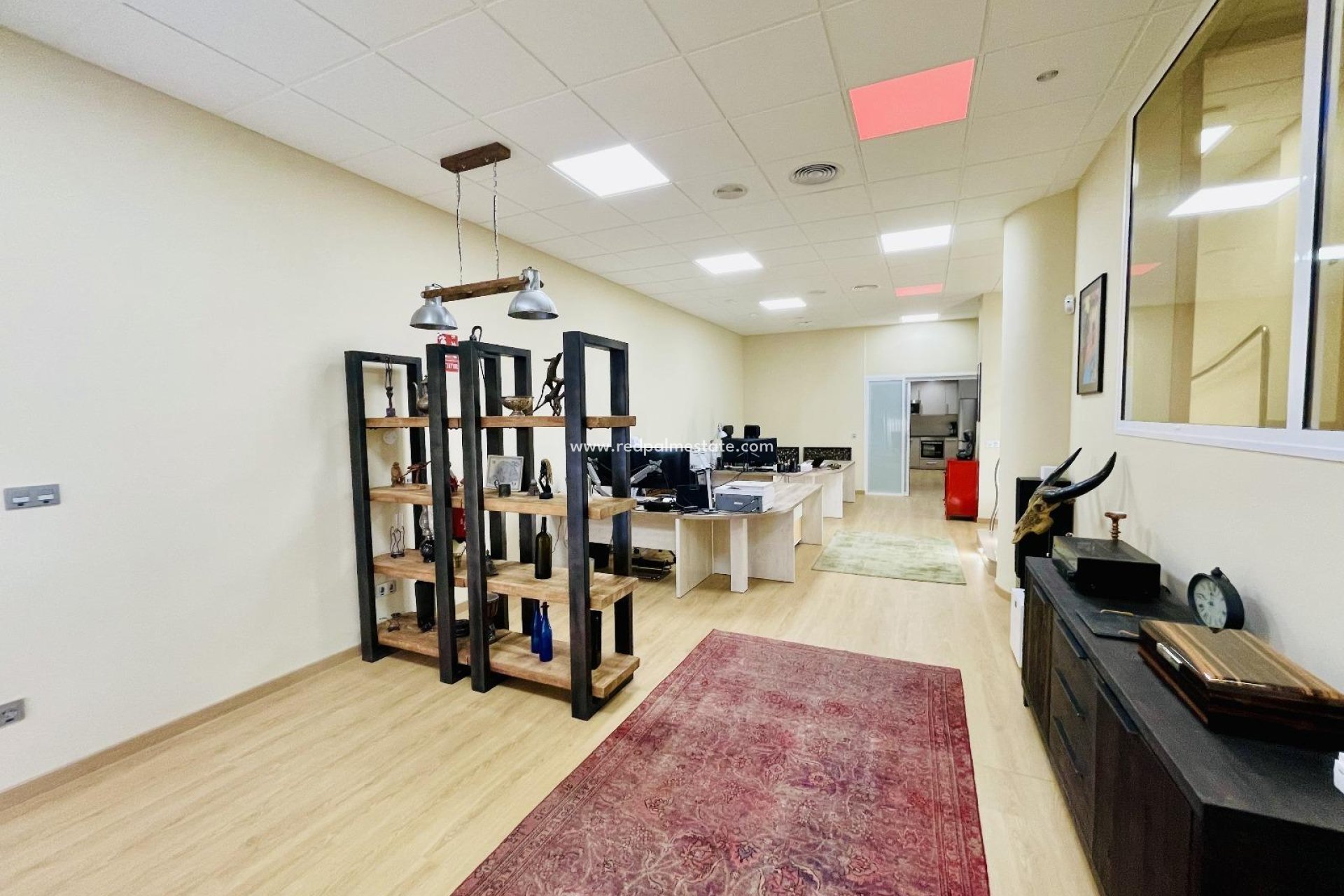 Resale - Business -
Torrevieja - Centro