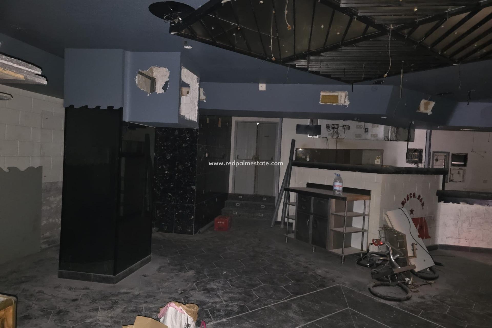 Resale - Business -
Torrevieja - El Acequión - Los Náufragos