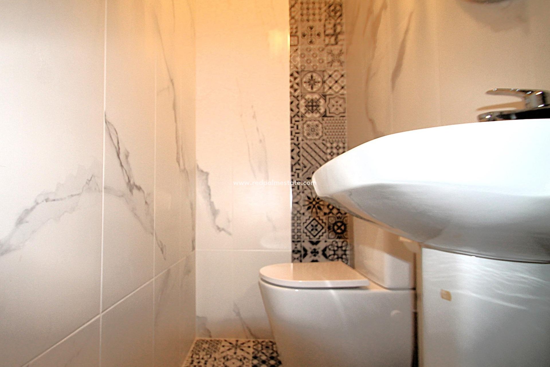 Resale - Business -
Torrevieja - Las Piscinas Naturales