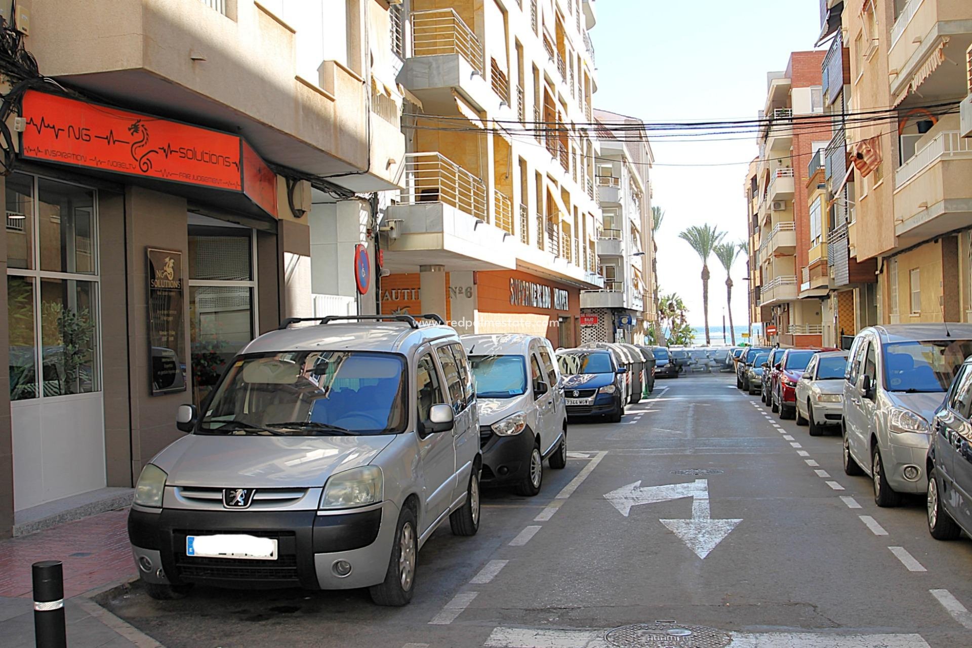 Resale - Business -
Torrevieja - Las Piscinas Naturales