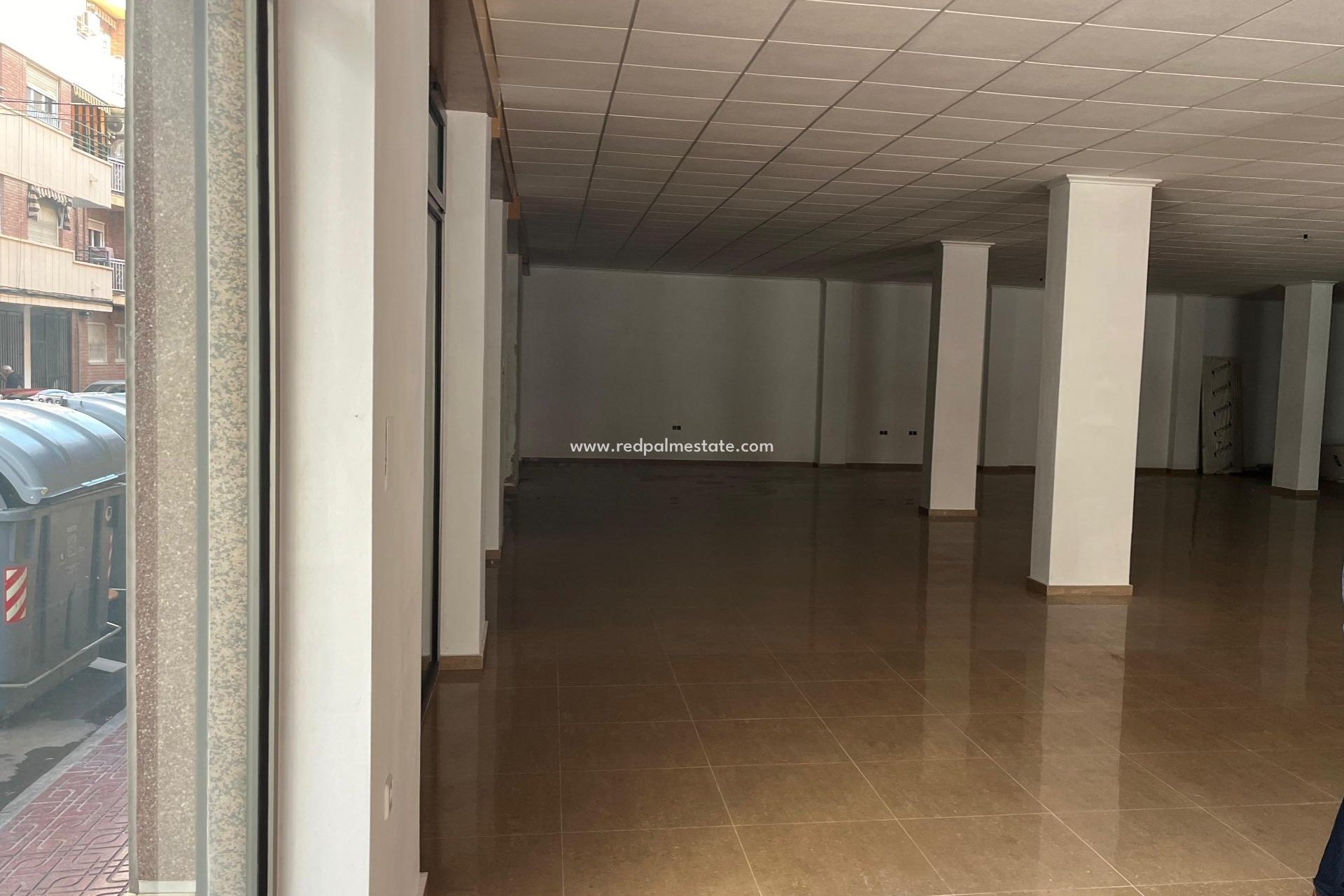 Resale - Business -
Torrevieja - Playa de los Locos