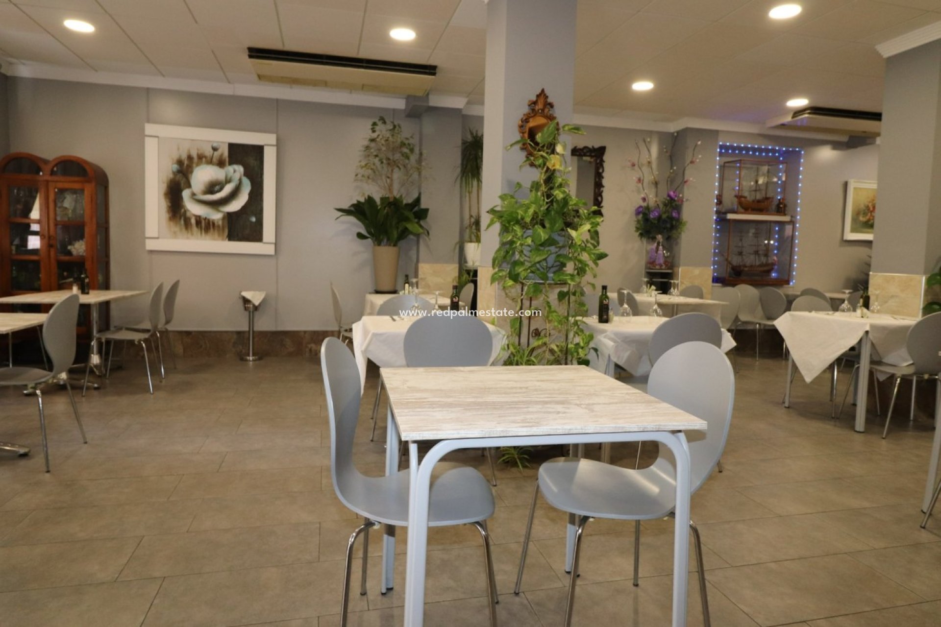 Resale - Business -
Torrevieja - Playa del Cura