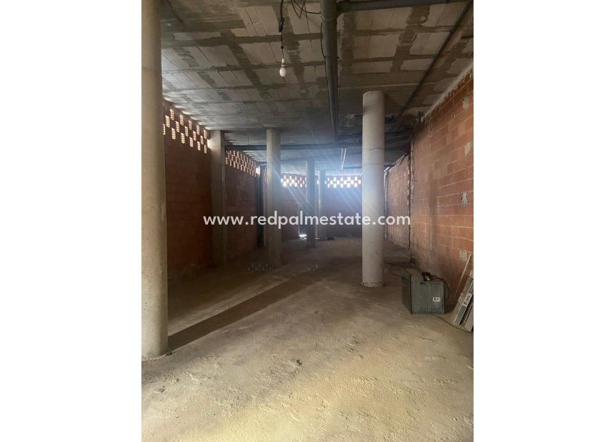 Resale - Business -
Torrevieja - Playa del Cura