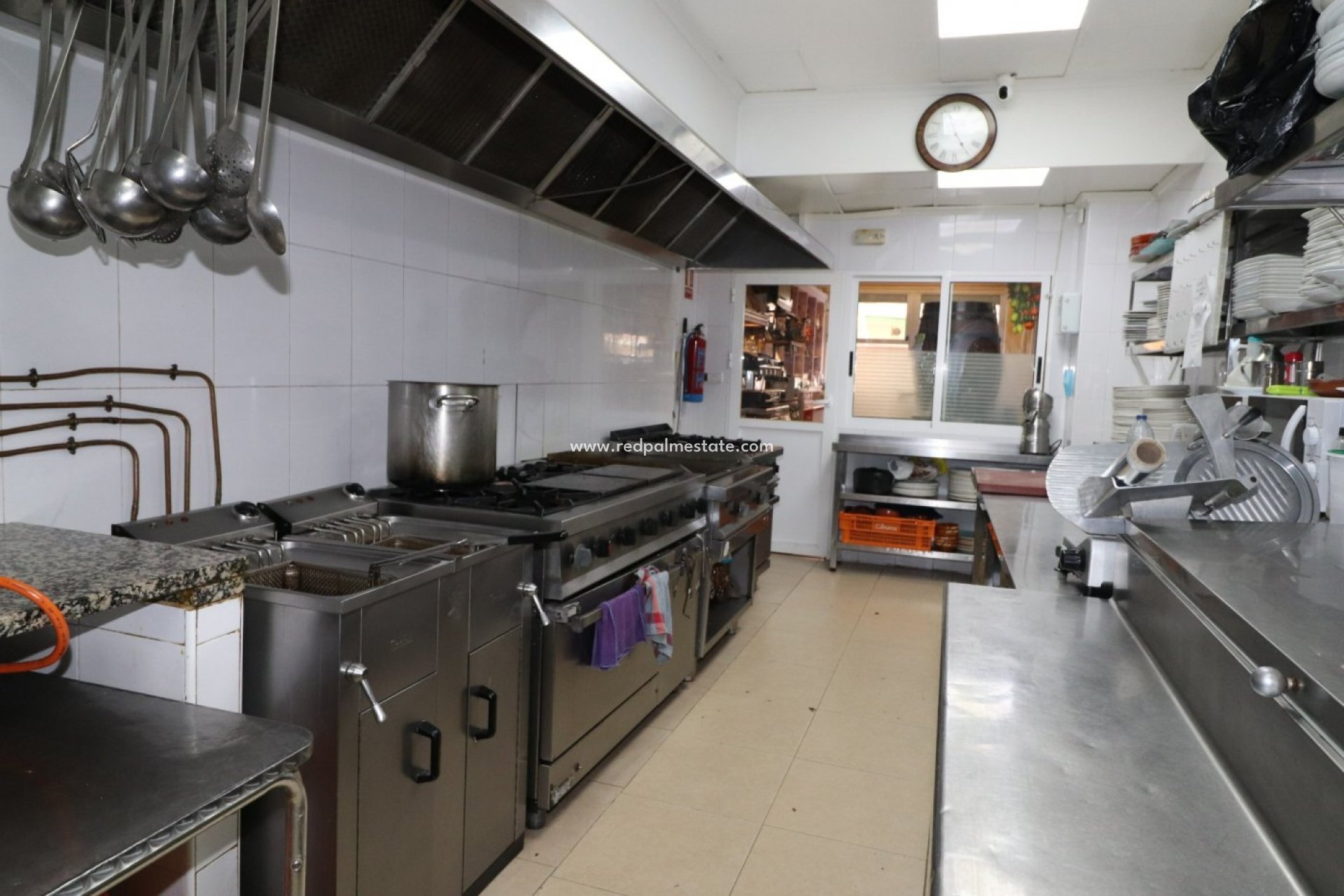 Resale - Business -
Torrevieja - Playa del Cura