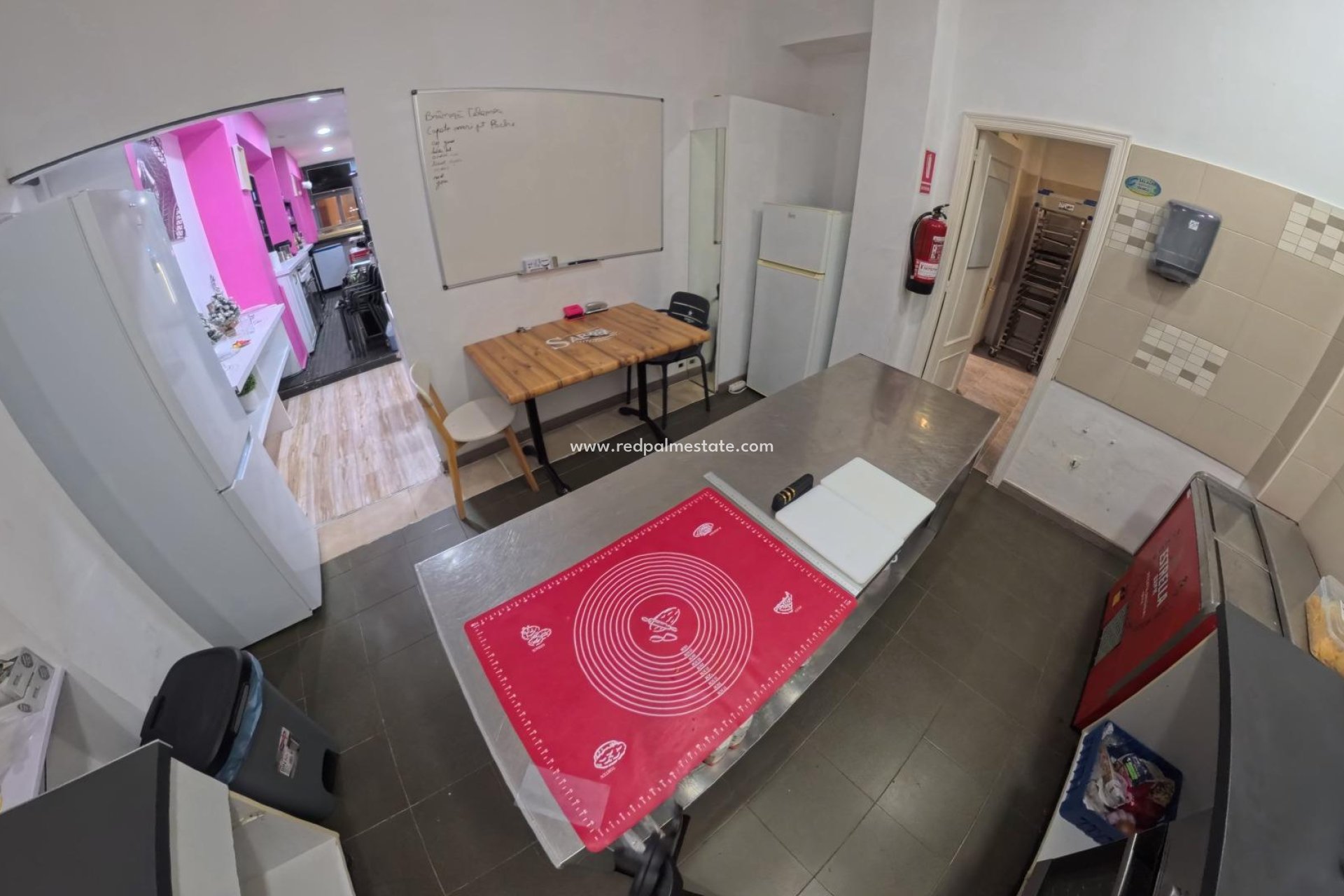 Resale - Business -
Torrevieja - Playa del Cura