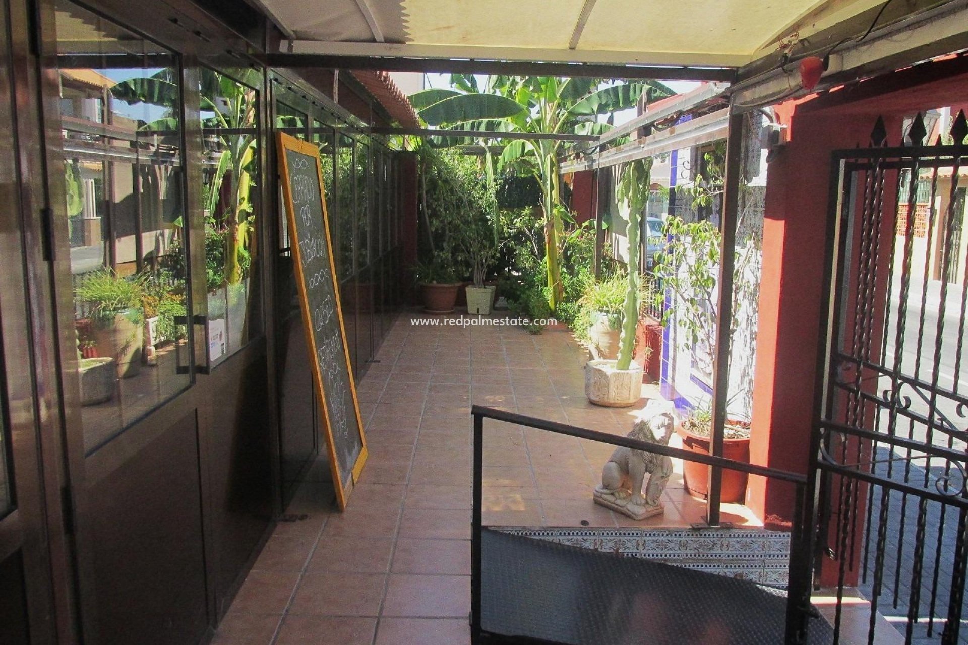 Resale - Business -
Torrevieja - Playa del Cura