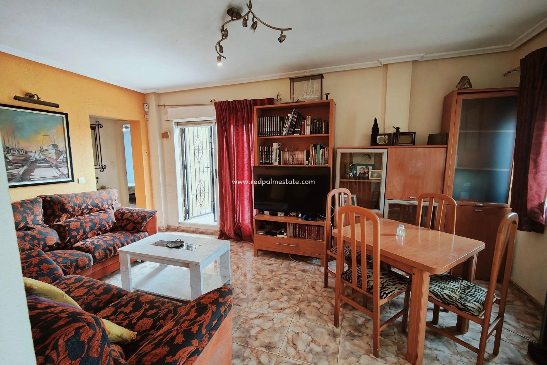 Resale - Business -
Torrevieja - Playa del Cura