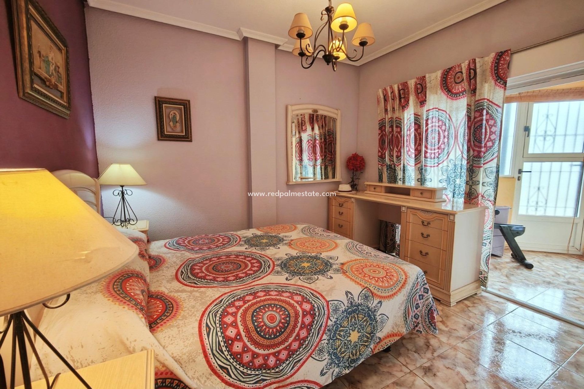 Resale - Business -
Torrevieja - Playa del Cura