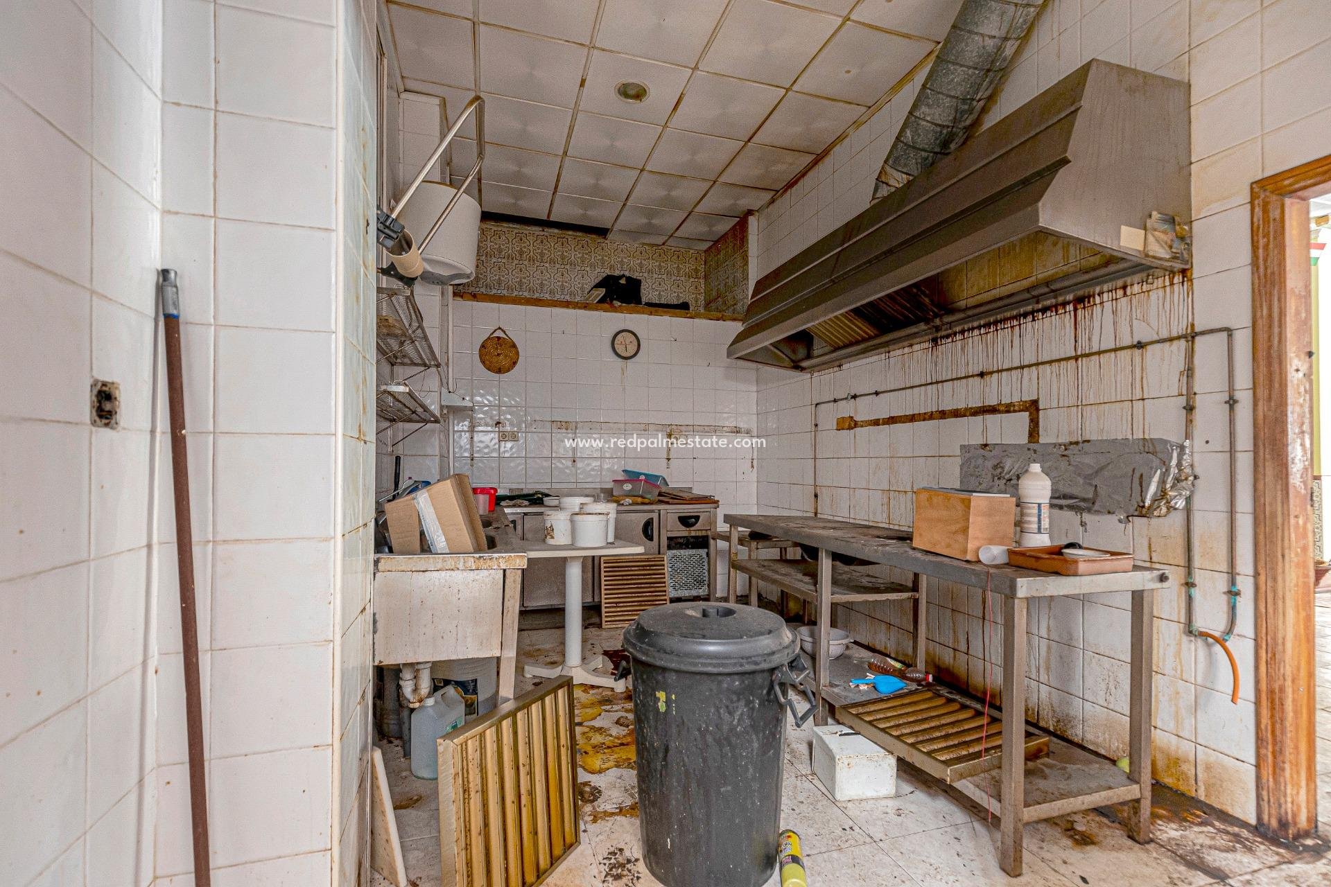 Resale - Business -
Torrevieja - Playa del Cura