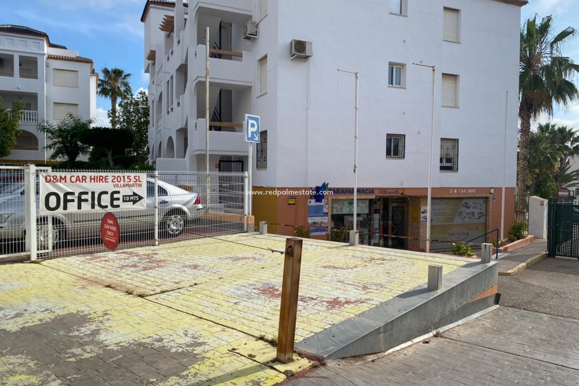 Resale - Commercial -
Orihuela Costa - Villamartín