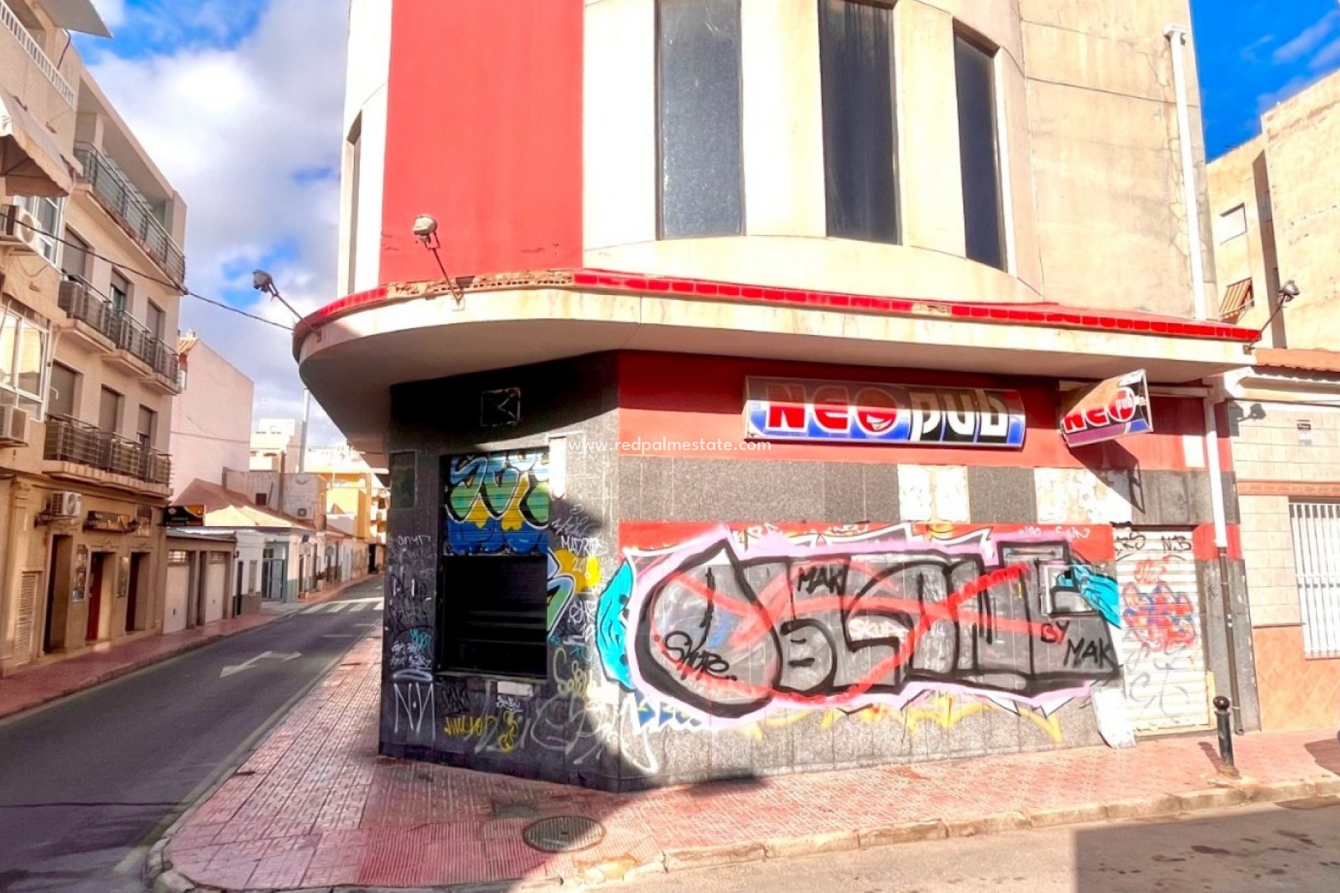 Resale - Commercial -
Torrevieja - Playa del Cura