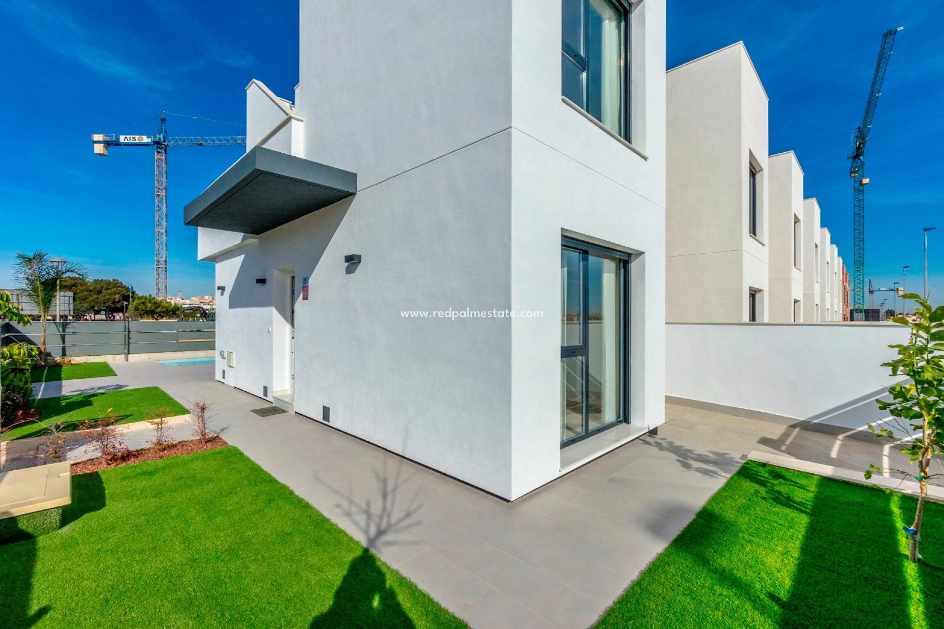 Resale - detached house -
SANTIAGO DE LA RIBERA - Santiago De La Ribera