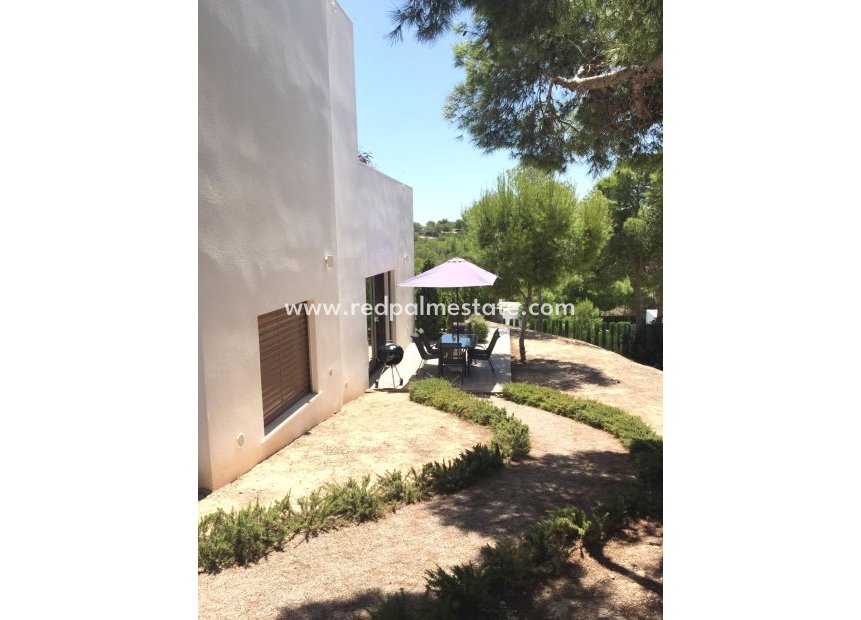 Resale - Detached -
Orihuela Costa - Las Colinas Golf