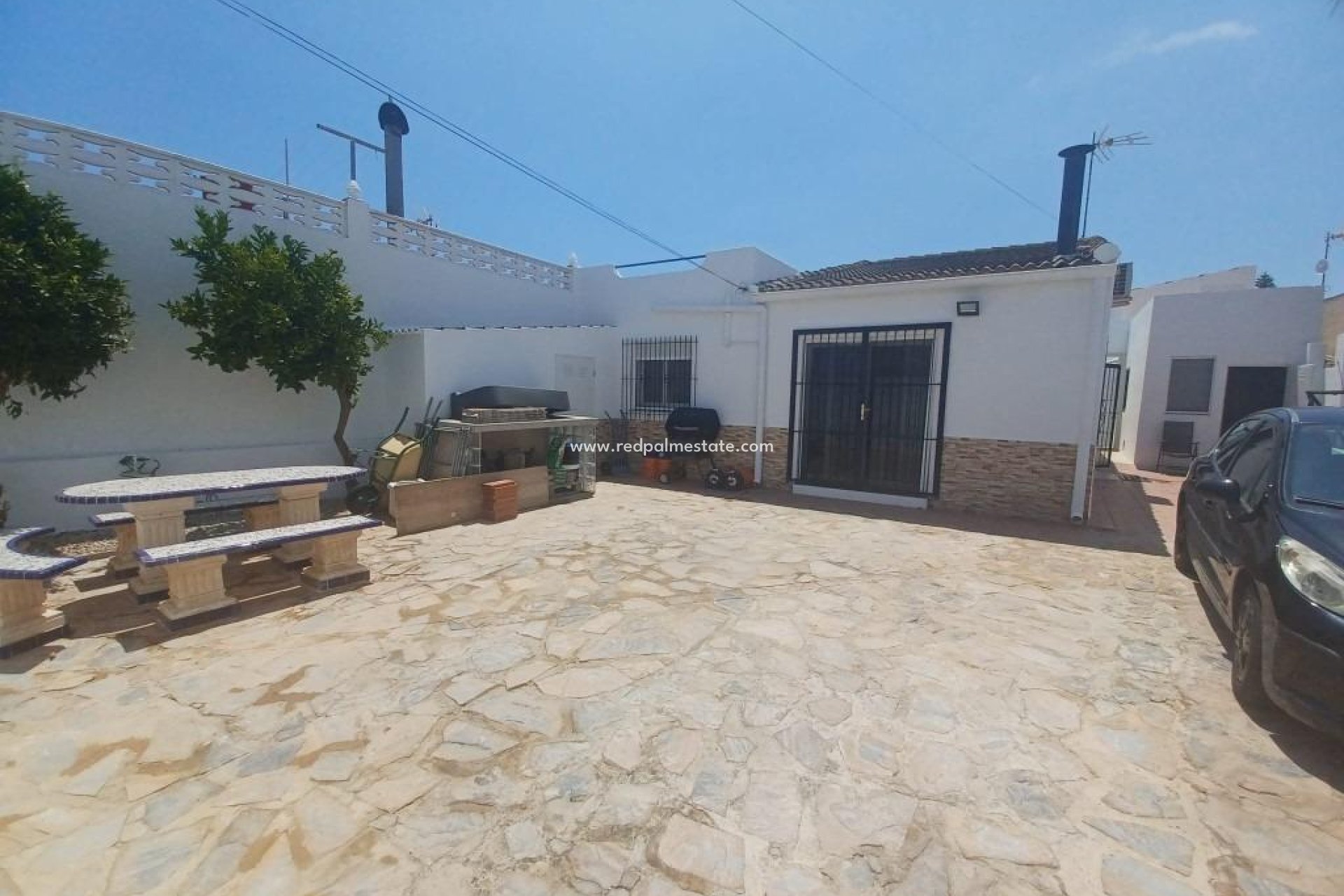 Resale - Detached -
Orihuela Costa - Montezenia