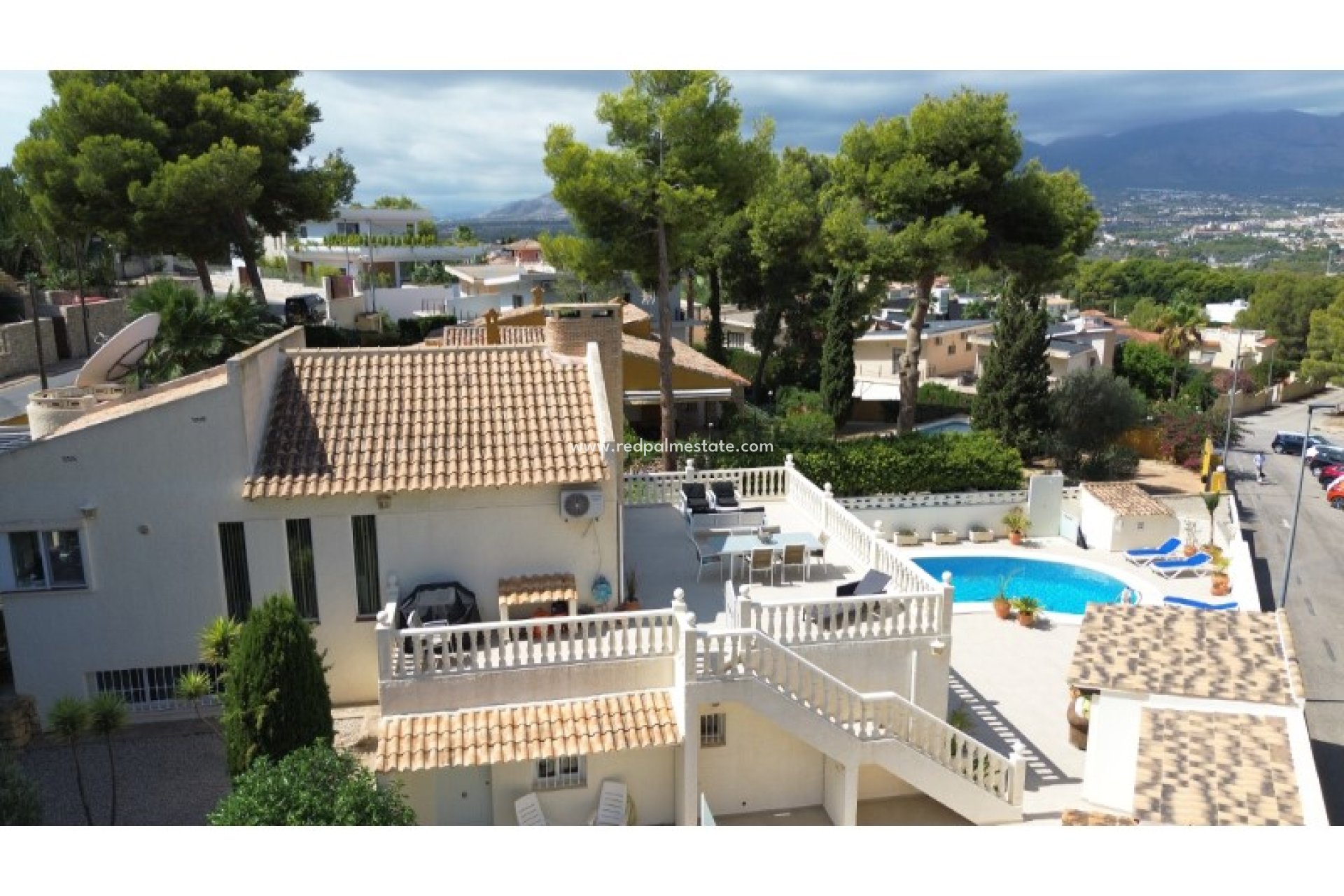 Resale - Detached Villa -
Alfas del Pí - Costa Blanca