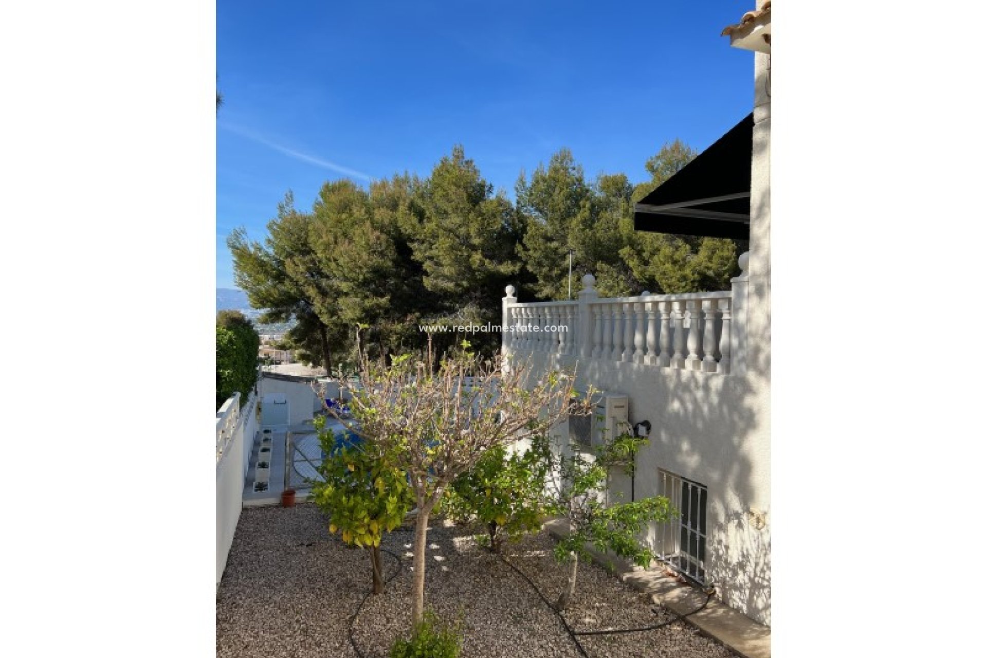 Resale - Detached Villa -
Alfas del Pí - Costa Blanca