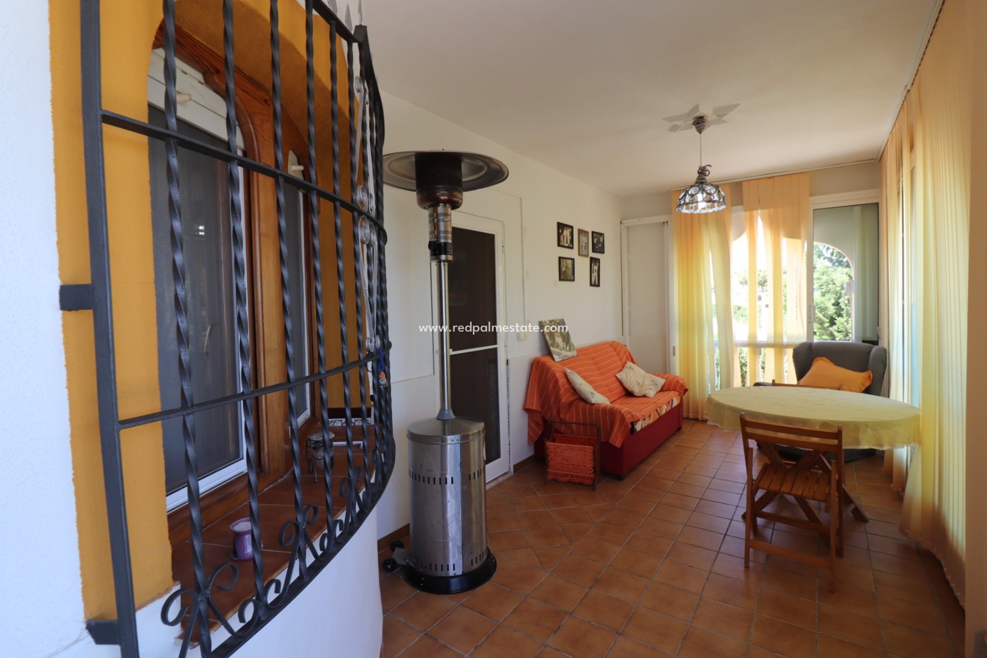 Resale - Detached Villa -
Algorfa