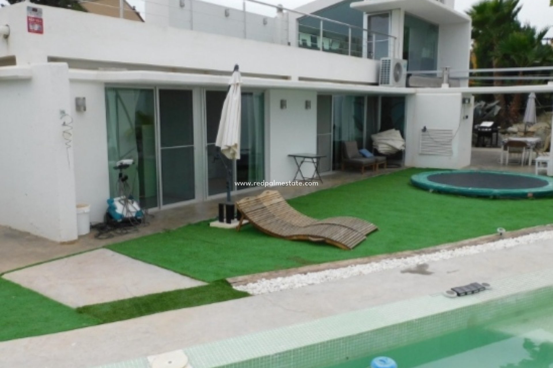 Resale - Detached Villa -
Alicante - Costa Blanca