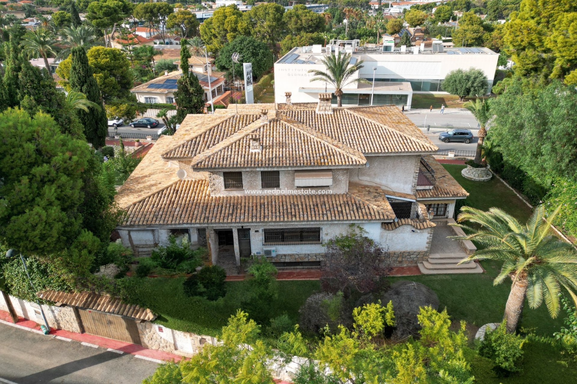 Resale - Detached Villa -
Alicante - Costa Blanca