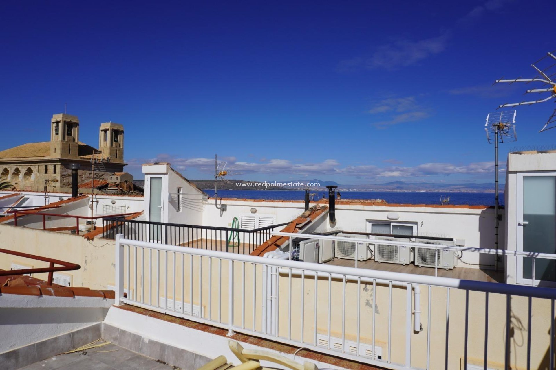 Resale - Detached Villa -
Alicante - El Palmeral-urbanova-tabarca