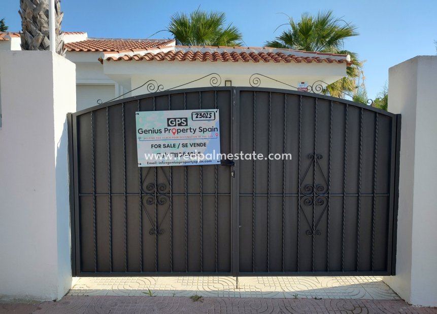 Resale - Detached Villa -
Benijofar - Costa Blanca