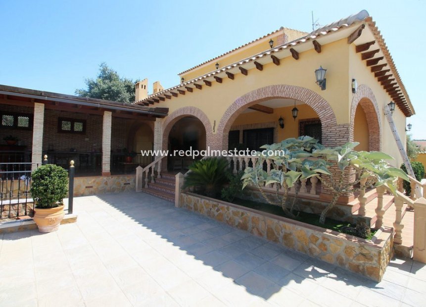 Resale - Detached Villa -
Bigastro - Inland