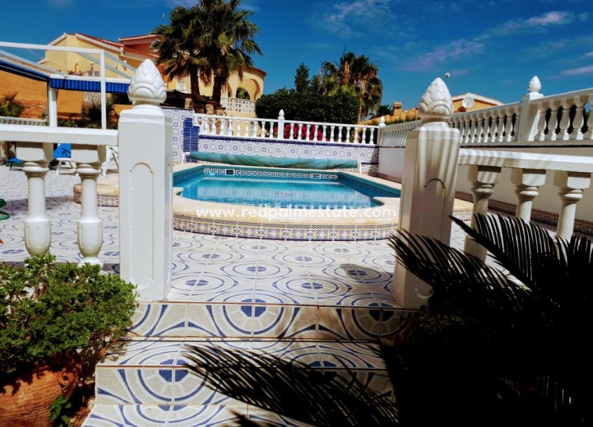 Resale - Detached Villa -
Ciudad quesada - Costa Blanca