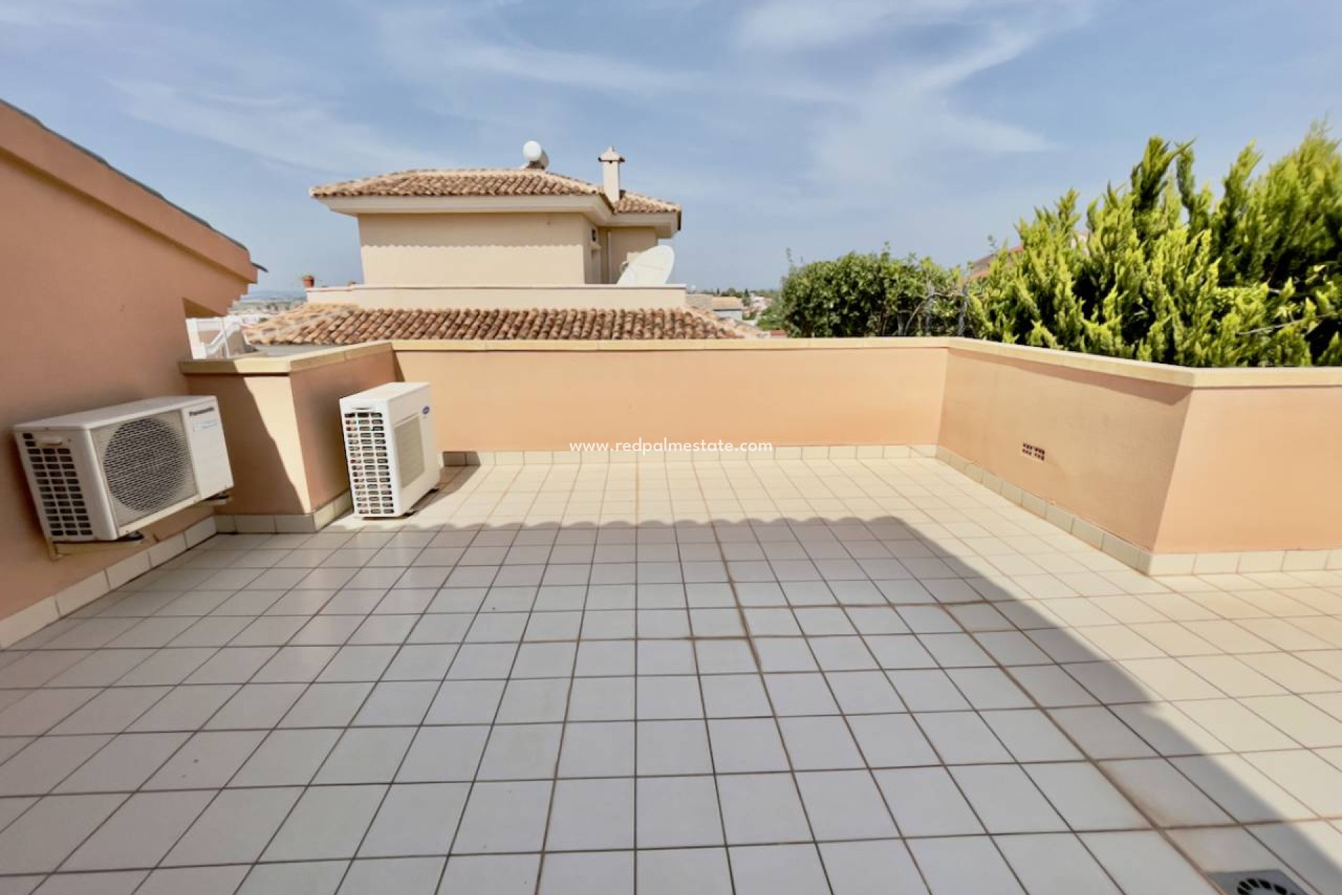 Resale - Detached Villa -
Ciudad quesada - Costa Blanca