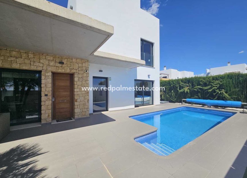 Resale - Detached Villa -
Ciudad quesada - Costa Blanca