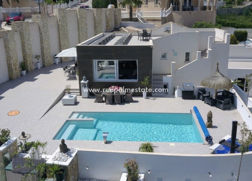 Resale - Detached Villa -
Ciudad quesada - Costa Blanca