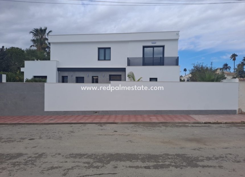 Resale - Detached Villa -
Ciudad quesada - Costa Blanca