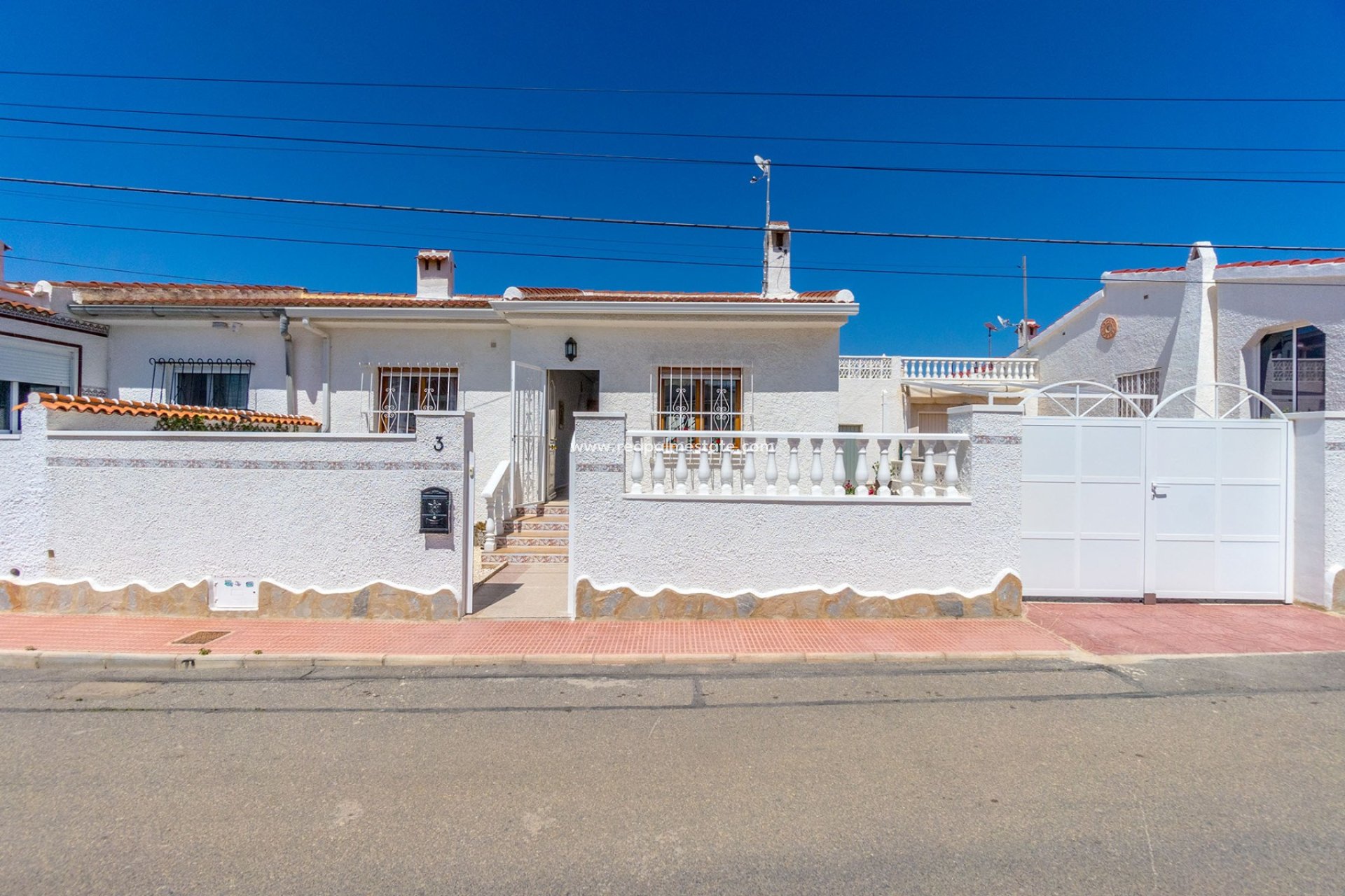 Resale - Detached Villa -
Ciudad quesada - Upper Quesada