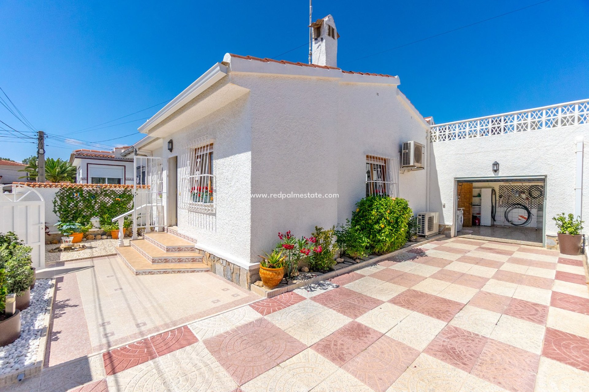 Resale - Detached Villa -
Ciudad quesada - Upper Quesada