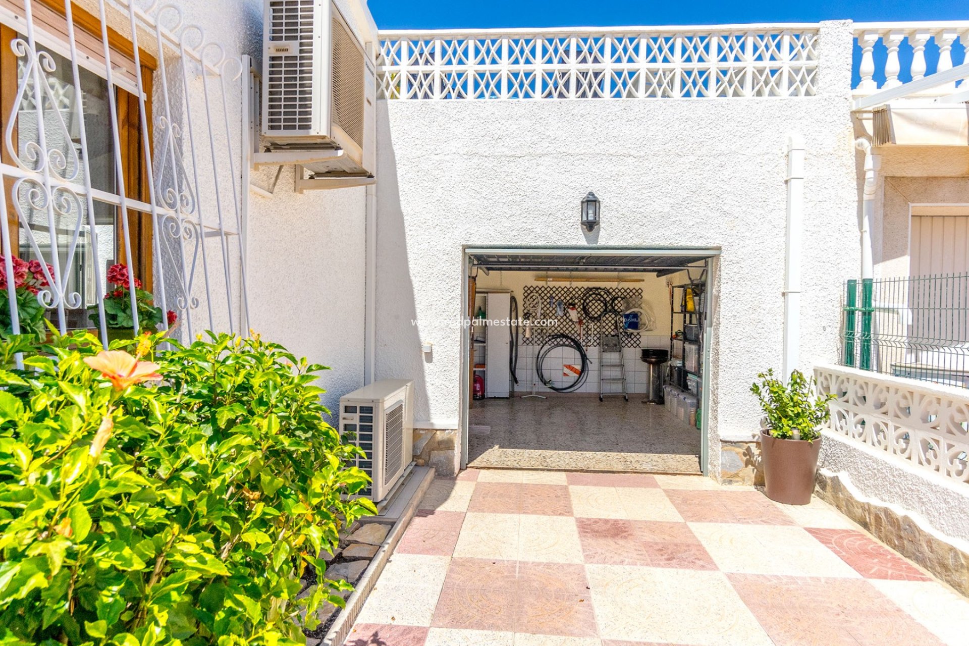 Resale - Detached Villa -
Ciudad quesada - Upper Quesada