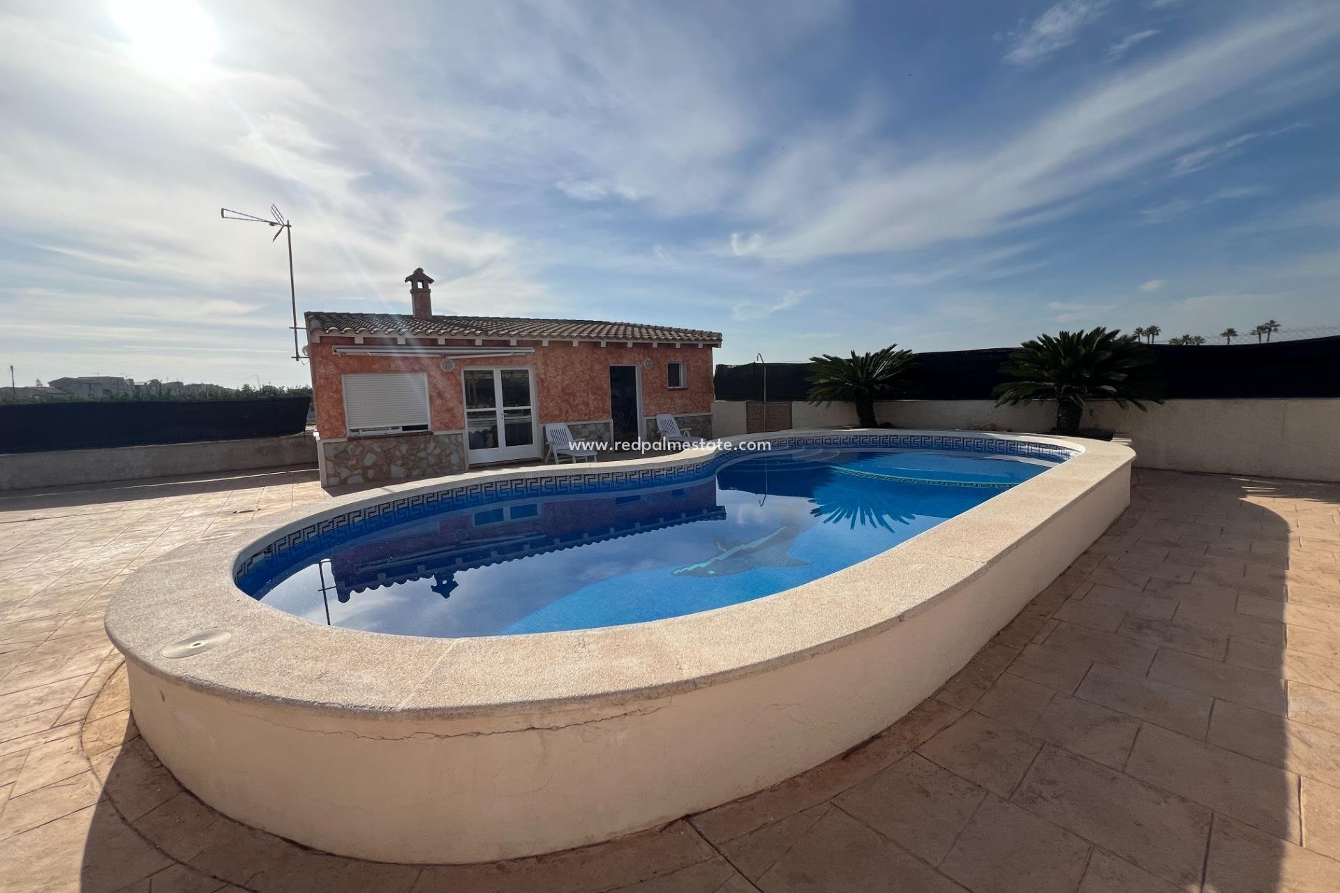 Resale - Detached Villa -
Dolores - Cmno. Escorredor