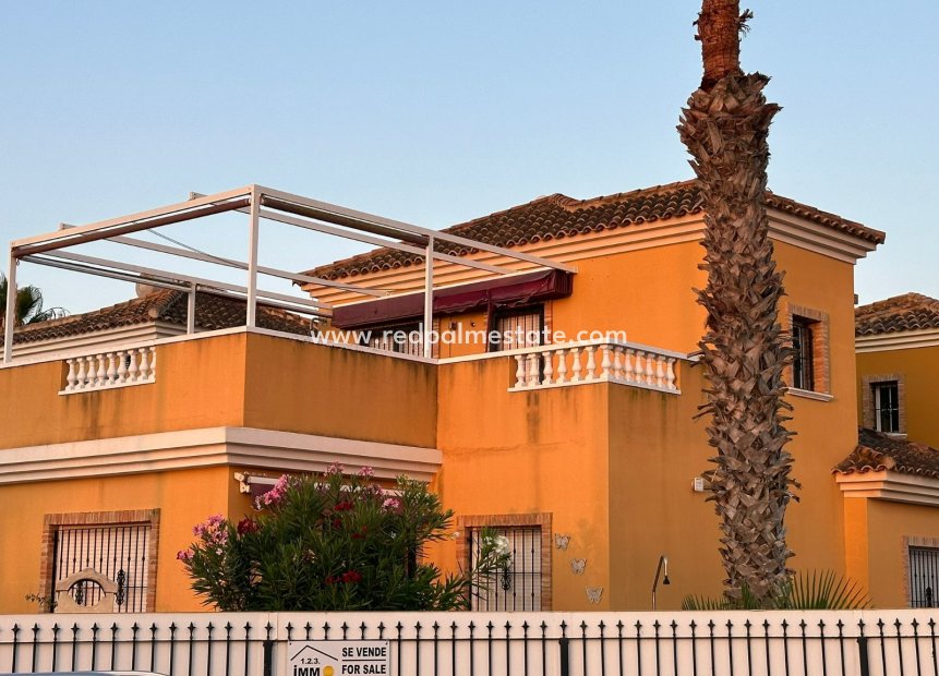 Resale - Detached Villa -
Guardamar del Segura - Guardamar