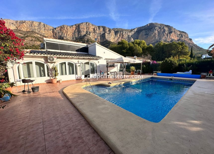 Resale - Detached Villa -
Jávea - Costa Blanca