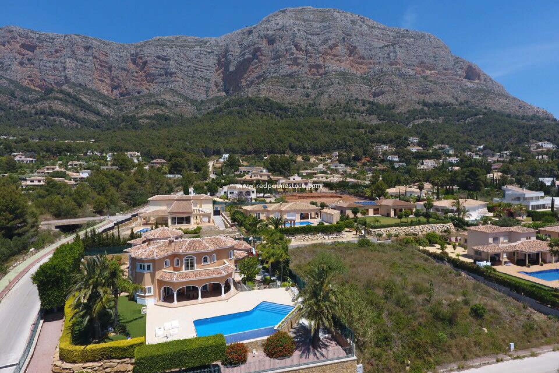 Resale - Detached Villa -
Jávea - Costa Blanca