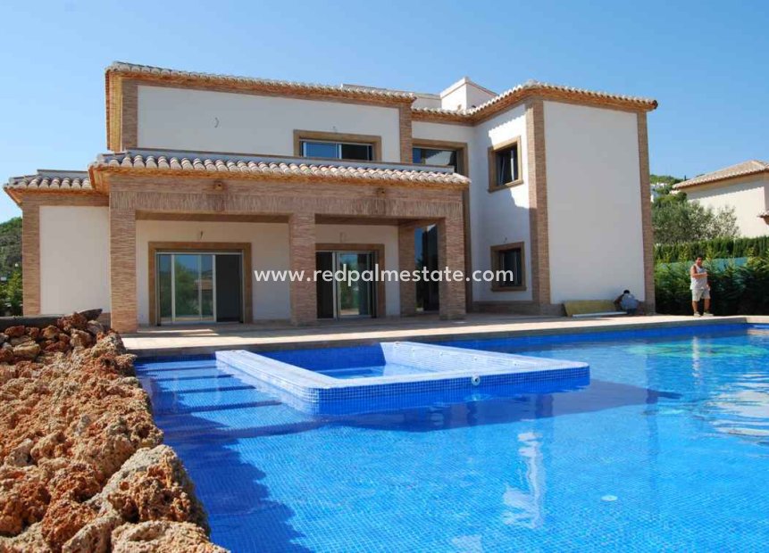 Resale - Detached Villa -
Jávea - Costa Blanca