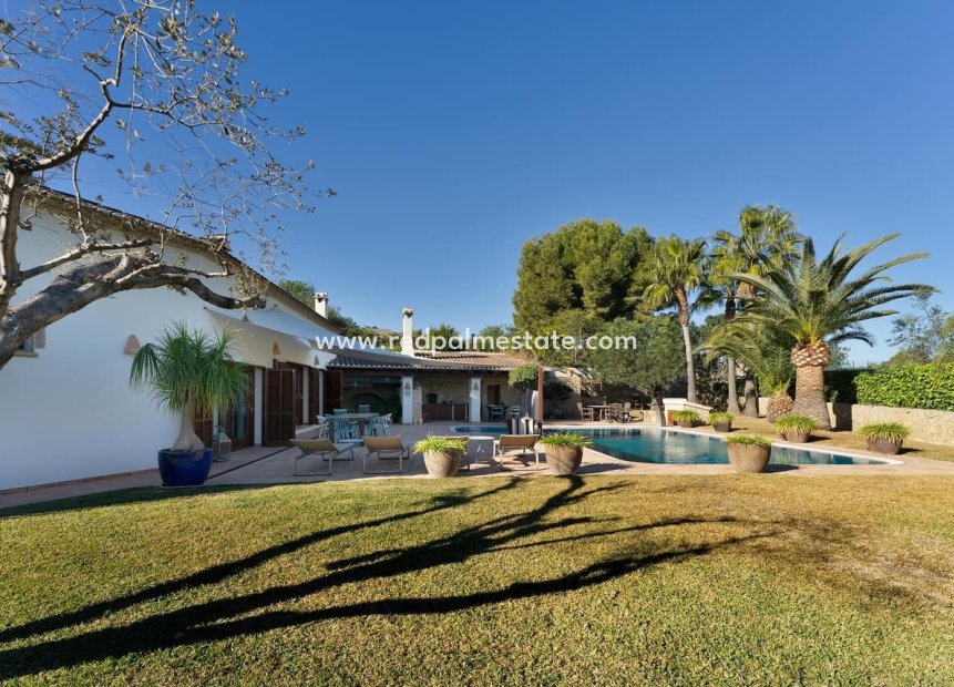 Resale - Detached Villa -
Jávea - Costa Blanca