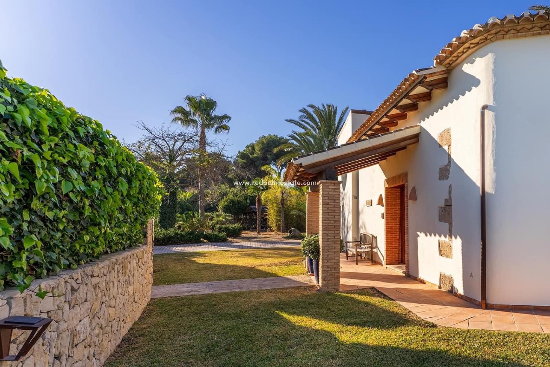 Resale - Detached Villa -
Jávea - Costa Blanca