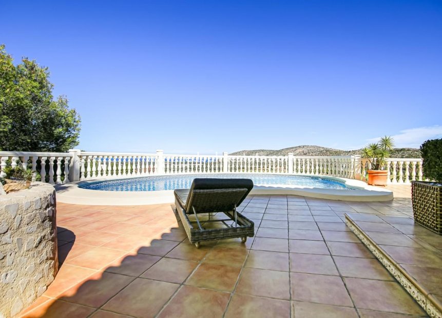 Resale - Detached Villa -
Jávea - Costa Blanca