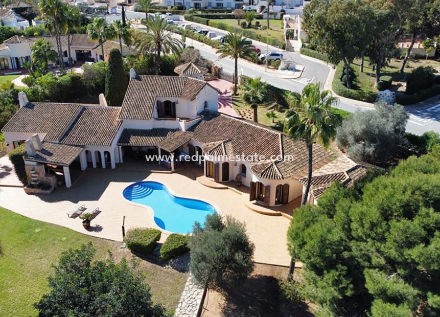 Resale - Detached Villa -
La Manga - Costa Calida