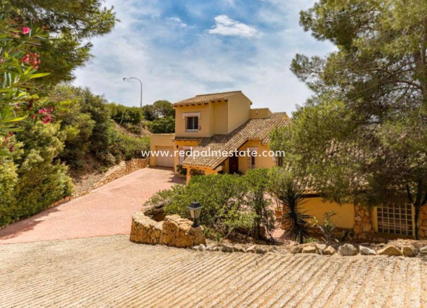 Resale - Detached Villa -
La Manga - Costa Calida