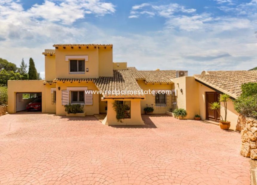 Resale - Detached Villa -
La Manga - Costa Calida